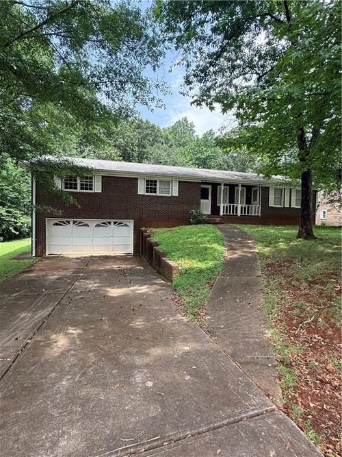 3827 Sherwood Dr, Douglasville, GA, 30135-3255 | Card Image