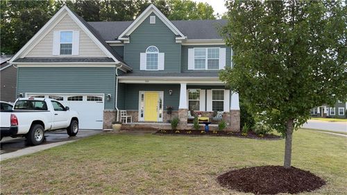 800 Aaron Culbreth Court, Chesapeake, VA, 23322 | Card Image