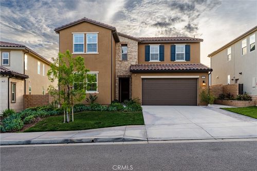 19038 Carranza Ln, Saugus, CA, 91350-4710 | Card Image