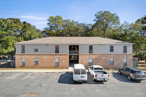 700 Palm Blvd N, Niceville, FL, 32578-1297 | Card Image