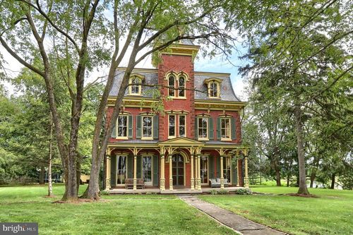 807 Weavertown Rd, Myerstown, PA, 17067-3221 | Card Image