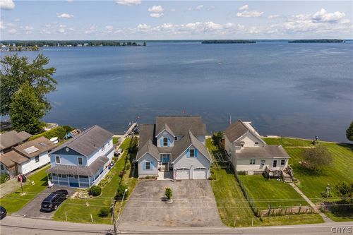 8852 Beach Rd, Brewerton, NY, 13029-8632 | Card Image