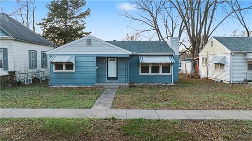 1404 S Grand Ave, Sedalia, MO, 65301-7102 | Card Image