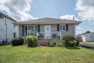 1342 Notre Dame St, House other with 4 bedrooms, 2 bathrooms and 4 parking in Cornwall ON | Image 1