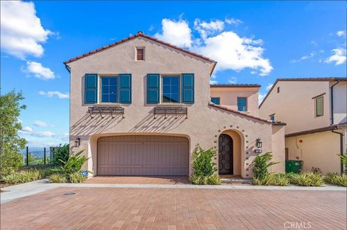 135 Oceano, Irvine, CA, 92602 | Card Image