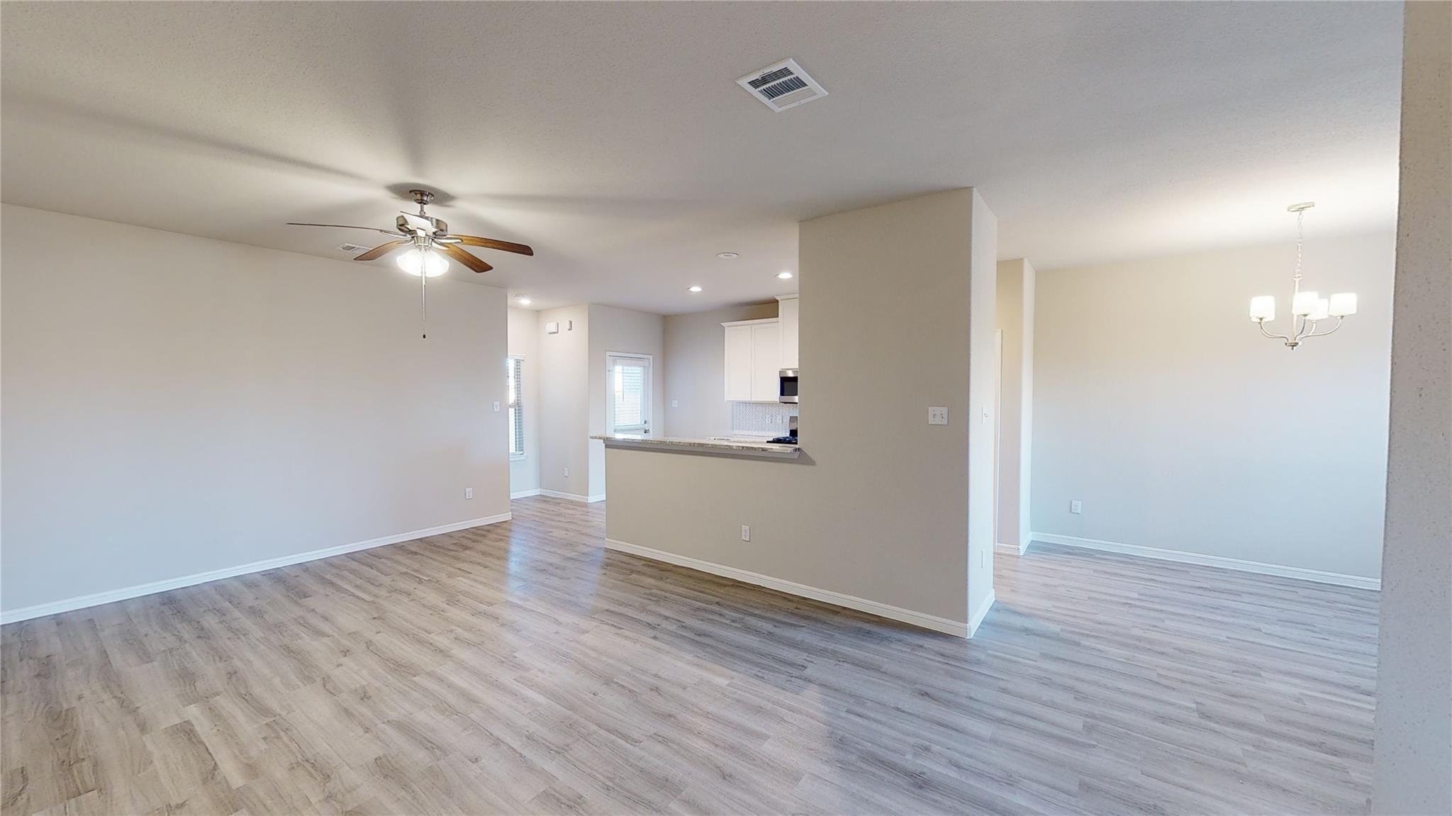 Residential in Splendora 4