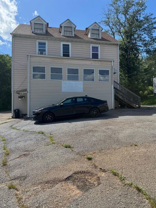 apt-5-216 College St, Martinsville, VA, 24112-3600 | Card Image