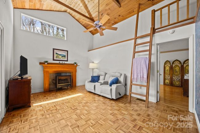 63 Chestnut Forest Rd, House other with 3 bedrooms, 3 bathrooms and null parking in Fairview NC | Image 24