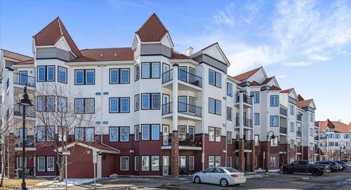 326-30 Royal Oak Plaza Nw, Calgary, AB, T3G0C1 | Card Image