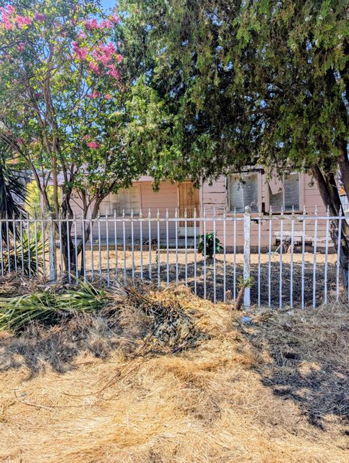 2193 N Jack Tone Rd, Stockton, CA, 95215-9728 | Card Image