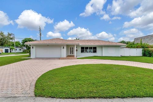 4450 Ne 23rd Ave, Lighthouse Point, FL, 33064-7207 | Card Image