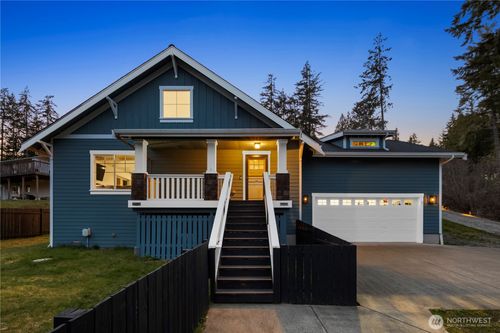 61 E Channel Dr, Allyn, WA, 98524-8706 | Card Image