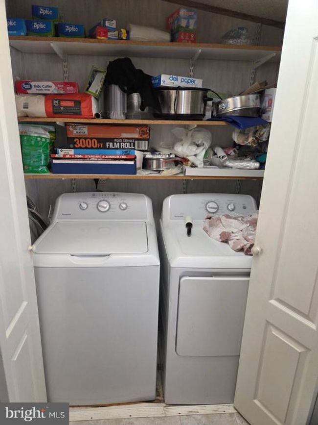 4 N View Dr, House other with 3 bedrooms, 2 bathrooms and null parking in CARLISLE PA | Image 30