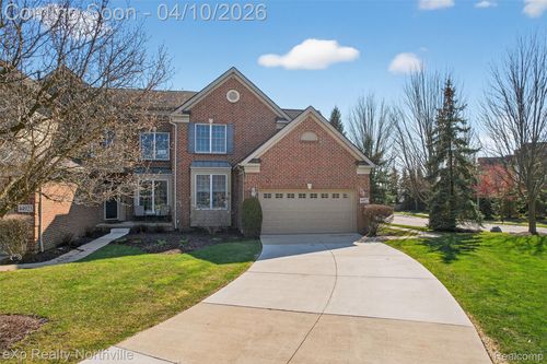 44927 Broadmoor Cir S, Northville, MI, 48168-8643 | Card Image