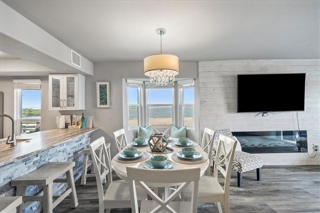 APT-101 - 2292 N Fulton Beach Rd, Condo with 3 bedrooms, 3 bathrooms and null parking in Rockport TX | Image 8