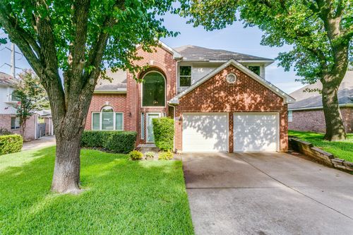 5204 Heatherdale Dr, Grapevine, TX, 76051-7340 | Card Image