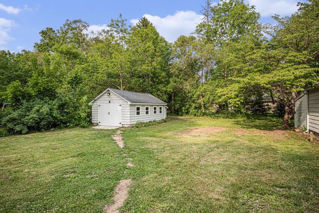 455 10 Th St, House other with 5 bedrooms, 2 bathrooms and null parking in Plainwell MI | Image 39