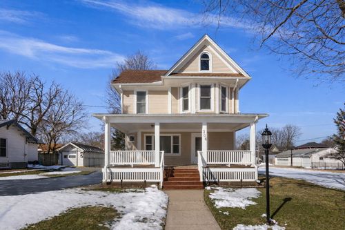 306 S 5th St, Kirkland, IL, 60146-7715 | Card Image