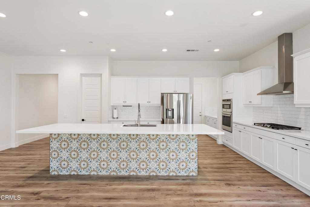 Residential Lease in Santa Paula 5