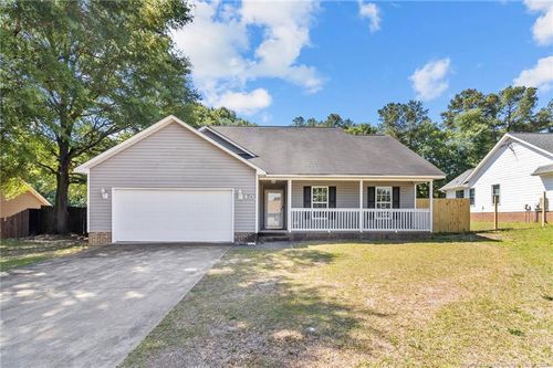 124 Hosta Dr, Raeford, NC, 28376-5326 | Card Image