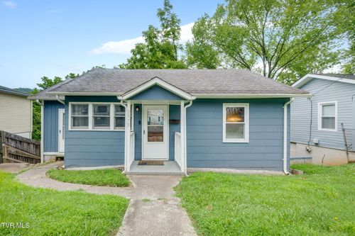 2973 Ashley St, Kingsport, TN, 37664-3803 | Card Image