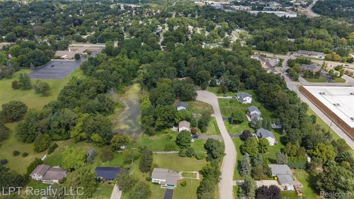 00 Cheddar Valley Dr, Brighton, MI, 48116 | Card Image