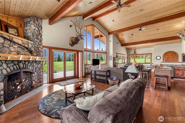 6720 Stemilt Loop Rd, House other with 3 bedrooms, 3 bathrooms and 4 parking in Wenatchee WA | Image 12