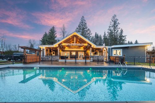 21298 36 Ave, Langley, BC, V3A8N6 | Card Image