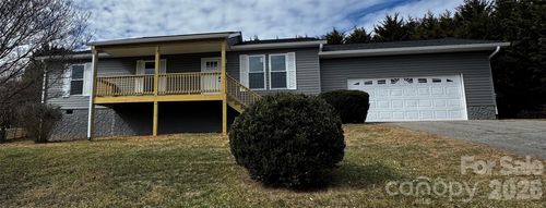 22 Sydney Ln, Asheville, NC, 28806-9627 | Card Image