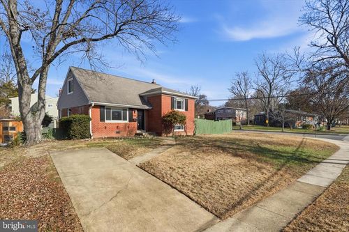 5201 Richenbacher Ave, ALEXANDRIA, VA, 22304-2032 | Card Image