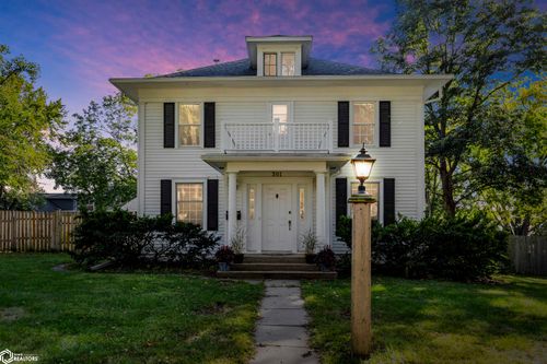 301 Union St, Pella, IA, 50219-1734 | Card Image