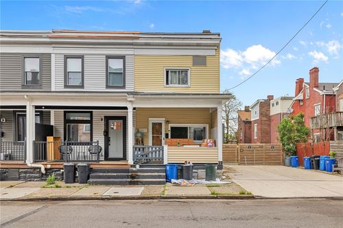 3827 Mintwood St, Pittsburgh, PA, 15201-1221 | Card Image