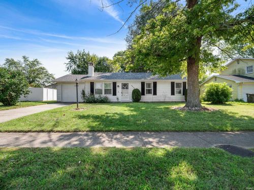 2824 Repton Dr, Fort Wayne, IN, 46815-8016 | Card Image