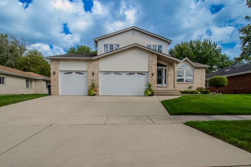 18131 Crystal Ln, Lansing, IL, 60438-4522 | Card Image