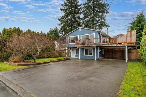 668 22nd St, Courtenay, BC, V9N6L1 | Card Image