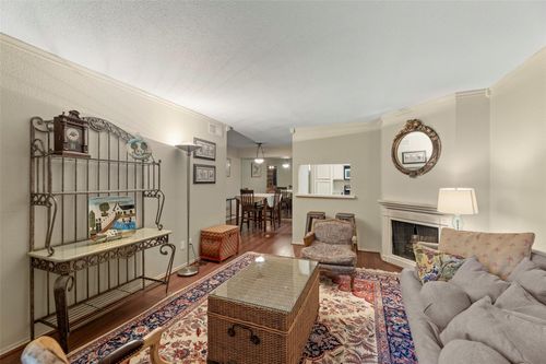 apt-416-4643 Wild Indigo St, Houston, TX, 77027-7059 | Card Image