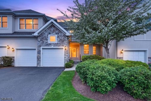 22 Benedict Cres, Basking Ridge, NJ, 07920-4916 | Card Image