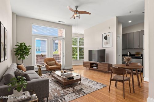 303-2011 Frankfort Ave, Louisville, KY, 40206-2081 | Card Image