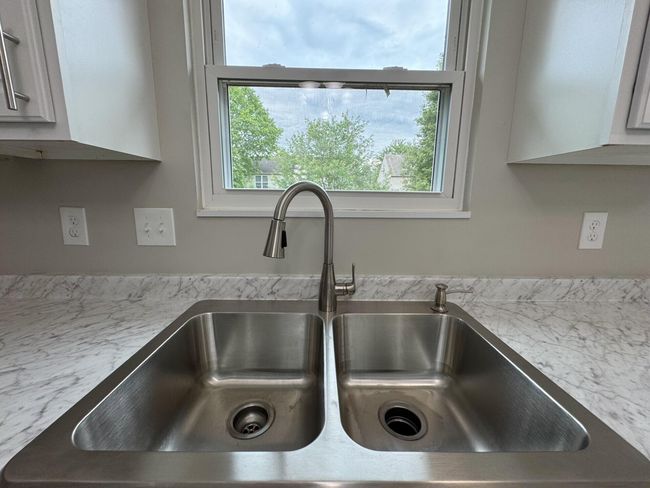 1039 Meadowbrook Ct, House other with 4 bedrooms, 2 bathrooms and null parking in Hebron KY | Image 25
