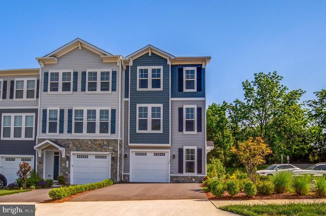135 Wake Robin Ct, Townhouse with 3 bedrooms, 4 bathrooms and null parking in LAKE FREDERICK VA | Image 5