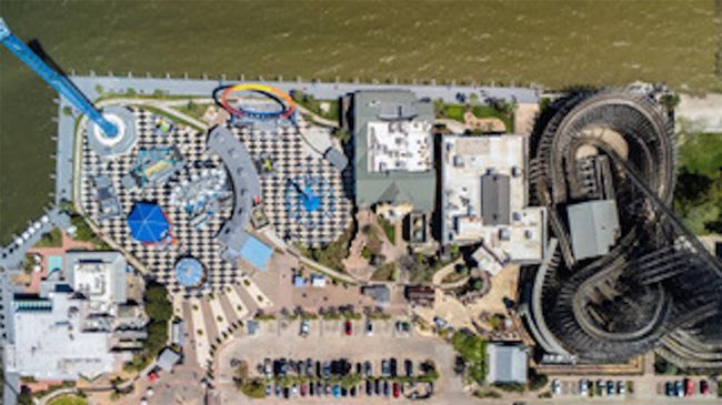 The Kemah Boardwalk is a short walk or golf cart ride away. | Image 6