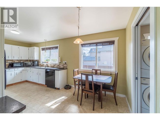 869 Serle Rd, House other with 4 bedrooms, 4 bathrooms and 1 parking in Kamloops BC | Image 20