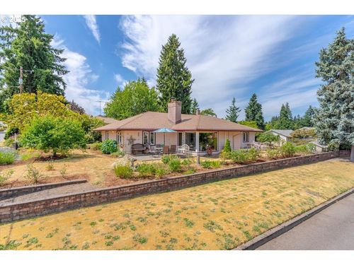 3301 Bluff Ave Se, Salem, OR, 97302-3380 | Card Image