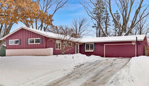 5945 Westmore Way, Golden Valley, MN, 55422-3910 | Card Image