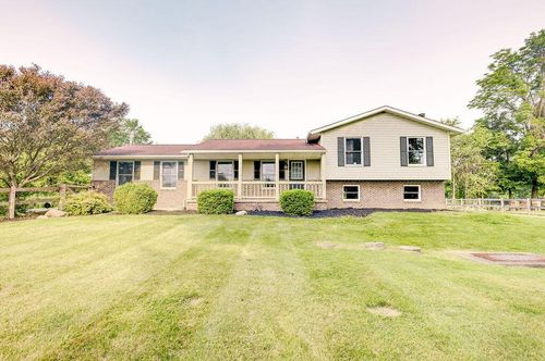 4983 Hall Rd, Centerburg, OH, 43011-9787 | Card Image