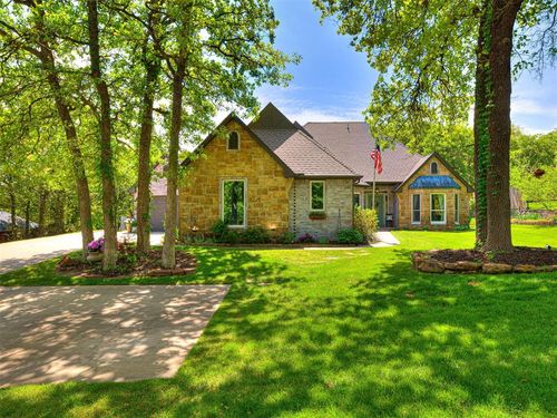 7318 E Covell Rd, Edmond, OK, 73034-8459 | Card Image