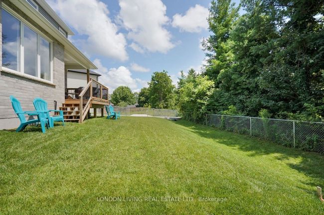 37 - 22701 Adelaide Rd, Condo with 4 bedrooms, 3 bathrooms and 2 parking in Mount Brydges ON | Image 34