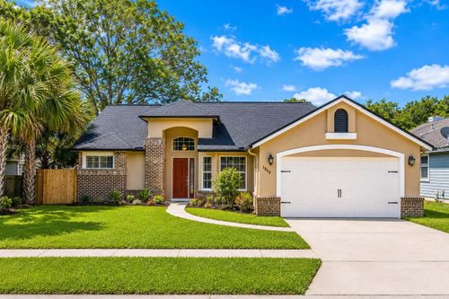 1322 American Elm Dr, Altamonte Springs, FL, 32714-1225 | Card Image