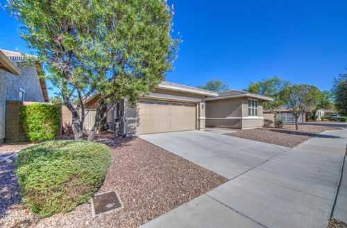 8735 N 89th Dr, Peoria, AZ, 85345-7970 | Card Image