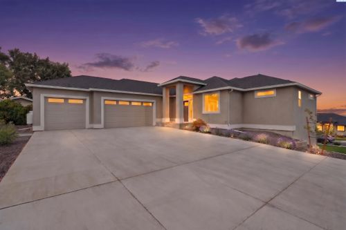 3603 Orchard St, West Richland, WA, 99353 | Card Image